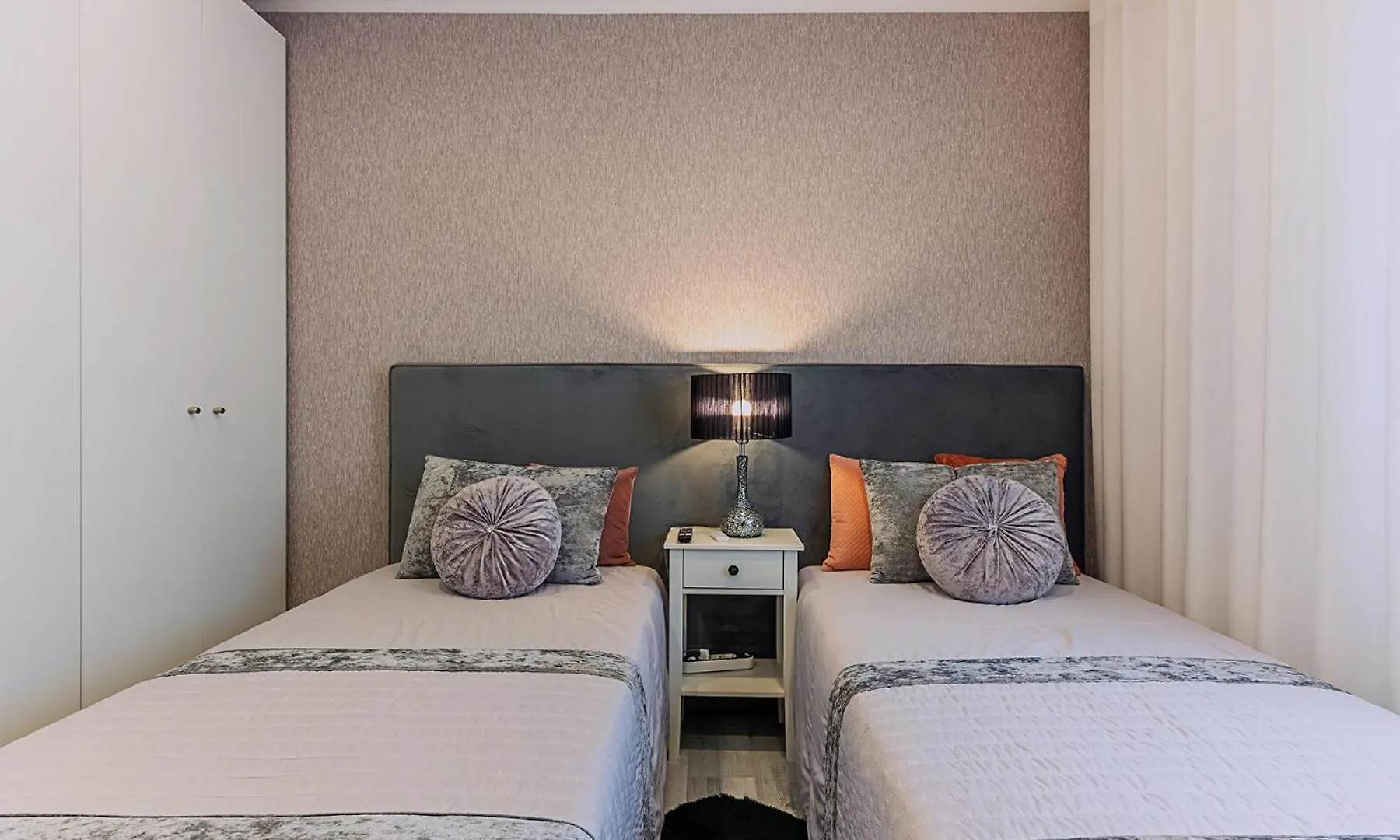 Holiday home Myplacelisbon - Lumiar Luxury House